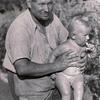 Anton Ehrenberger mit Sohn Karli 1943